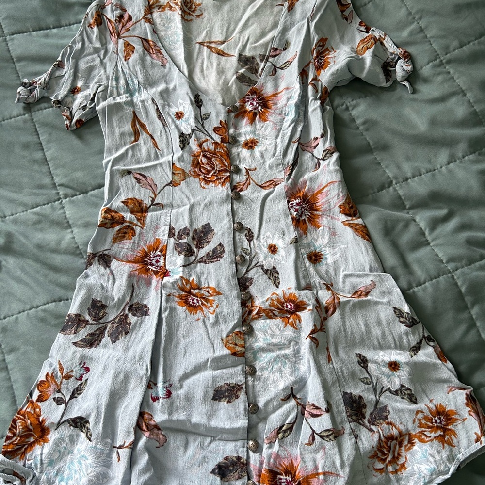 Kimchi Blue Floral V-Neck Dress